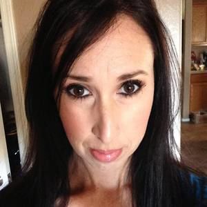 Meet your Posher, Vikki